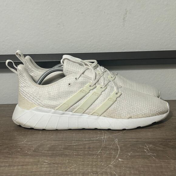 Adidas Questar Flow Men’s Athletic Shoes Sneakers Size 11 White - Picture 3 of 8